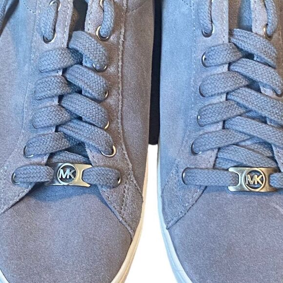 MICHAEL Michael Kors Light Gray Athletic Shoes - Picture 11 of 13